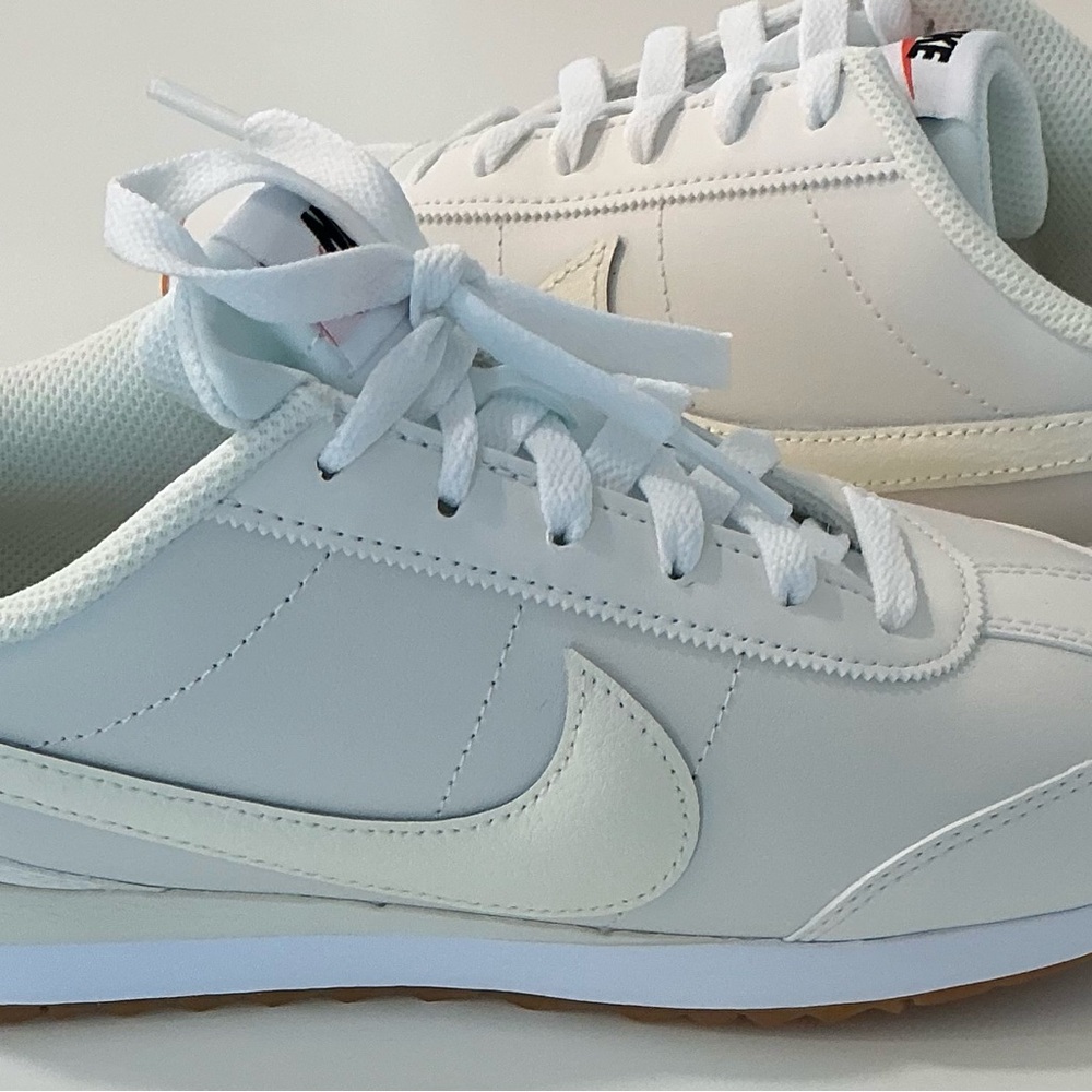 NWB Nike Pacific Sneakers Sz 7.5 - Picture 7 of 16